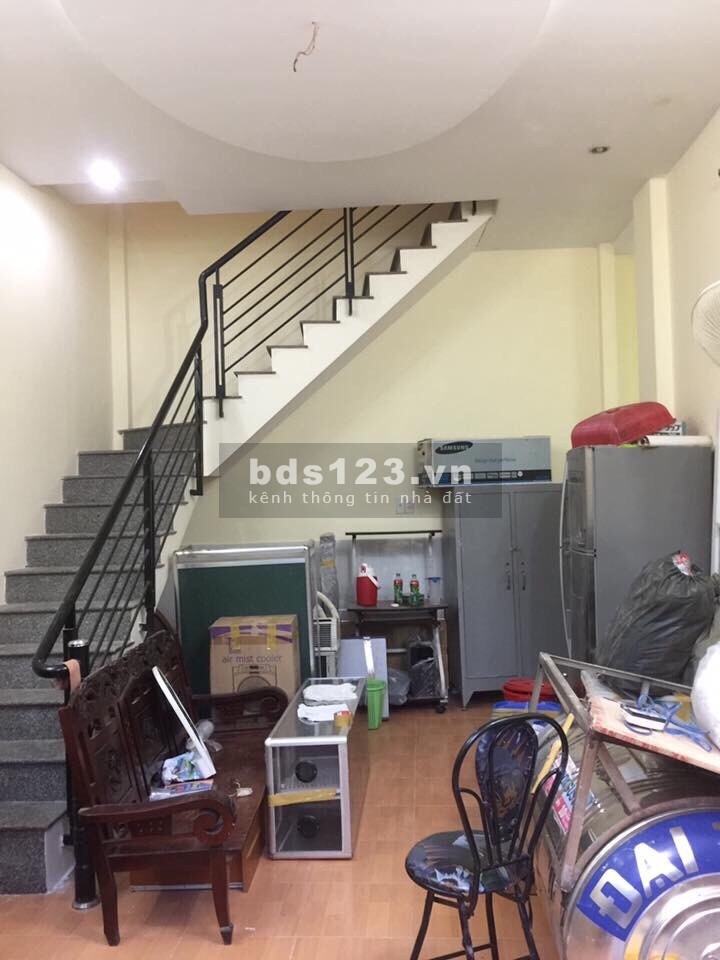 Bán gấp nhà đường HT33, Quận 12. Gần Mega Hiệp Phú. Giá 1.17 tỷ.