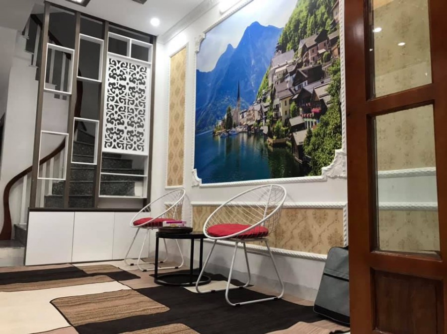 Bán nhà mới Lĩnh Nam gần mặt phố 35m2 5 tầng giá 3.3 tỷ