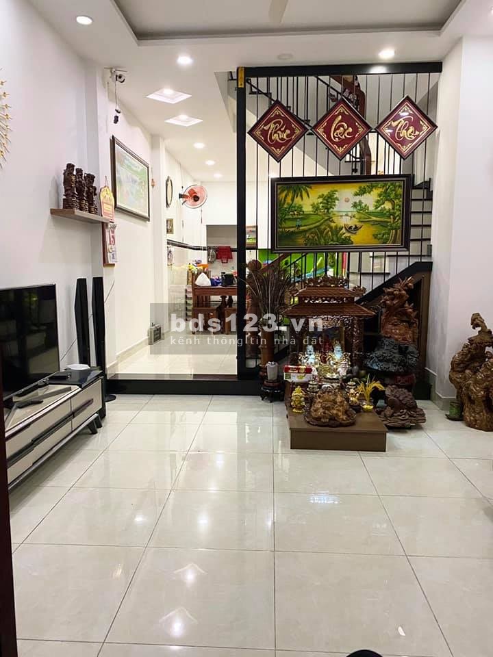 Hàng hot nhất Tân Bình, Oto để trong nhà, dt 61m2, chỉ 5.7 tỷ