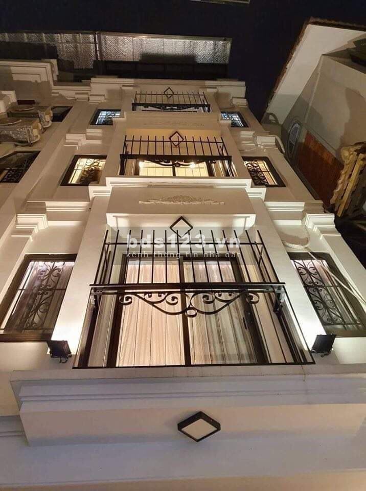 CHÍNH CHỦ BÁN NHÀ NGUYỄN TUÂN, Q. THANH XUÂN. DT 45m*4T, GIÁ 4.7 TỶ.