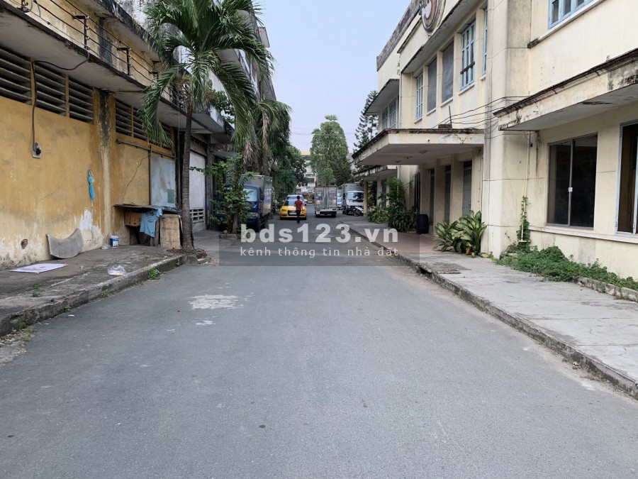 Cho thuê kho xưởng 950m2 MT Nơ Trang Long Q. Bình Thạnh