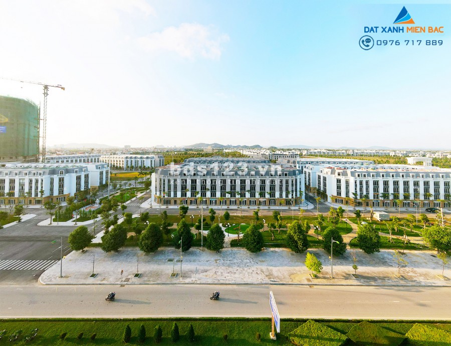 Bán căn nhà phố thương mại 2 mặt tiền Eurowindow Thanh Hóa.