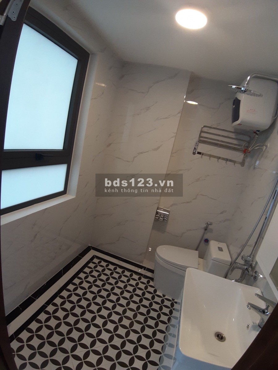Sống Đẳng Cấp, Phố Sài Đồng Long Biên, 34m2 MTx4.5m 5T