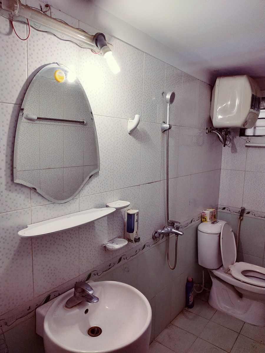BÁN ĐẤT TẶNG NHÀ NGÕ THỔ QUAN, KHÂM THIÊN, TẶNG TOÀN BỘ NỘI THẤT, DT 70M2, GIÁ HƠN 3 TỶ.
