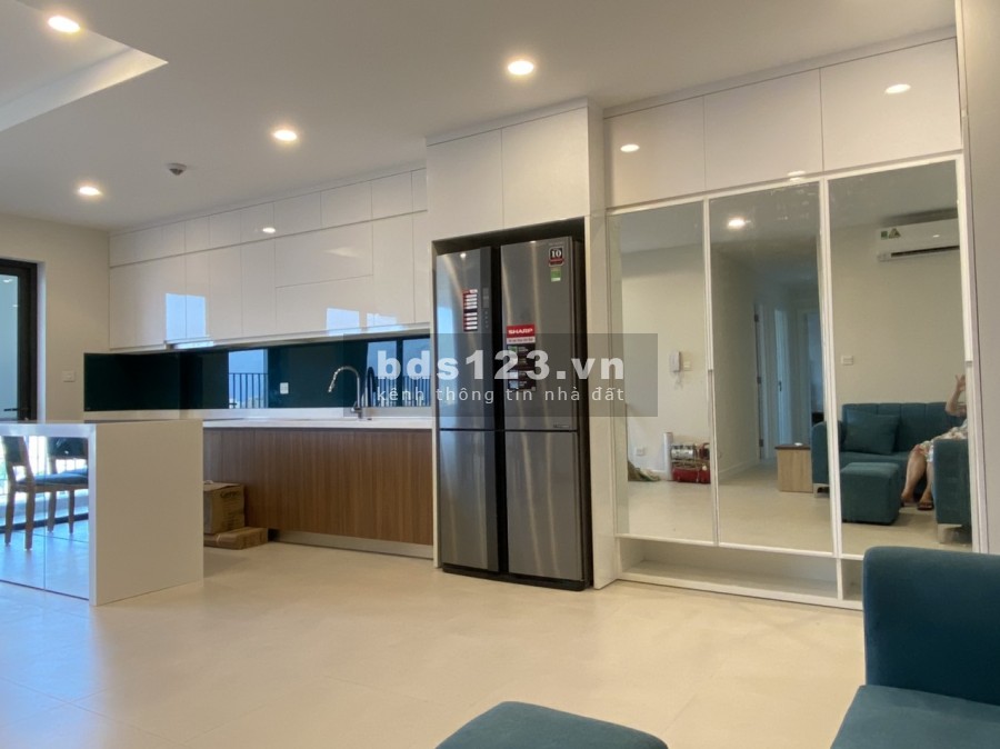 Cần cho thuê căn hộ chung cư Kosmo Tây Hồ, 3PN, 2WC, nội thất đầy đủ: LH 0359 247 101