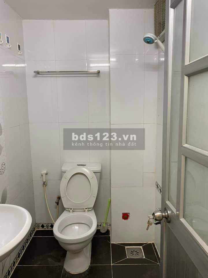Bán gấp nhà 5 tầng BTCT đường Nơ Trang Long Phường 13 Bình Thạnh Giá 3.8 tỷ