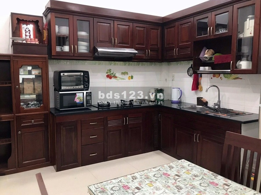 Bán nhà cực đẹp HXH giáp chợ Bà Chiểu ở ngay DT 49m2, 5.6 tỷ (TL)