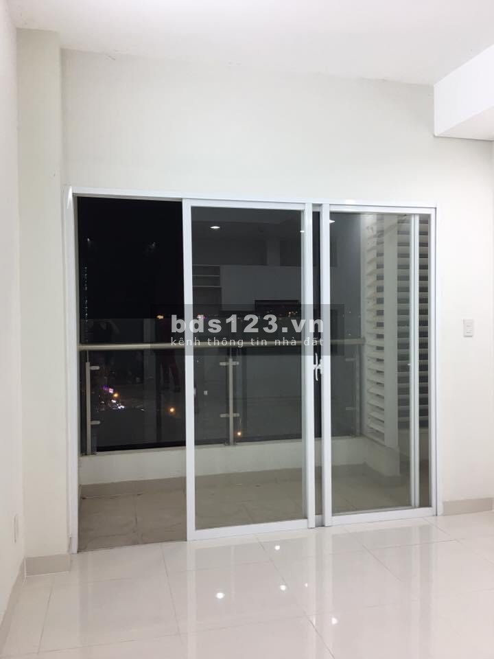 Cần cho thuê gấp Căn Hộ Hoa sen Quận 11. Diện tích: 65 m2, 2 pn, 2 wc