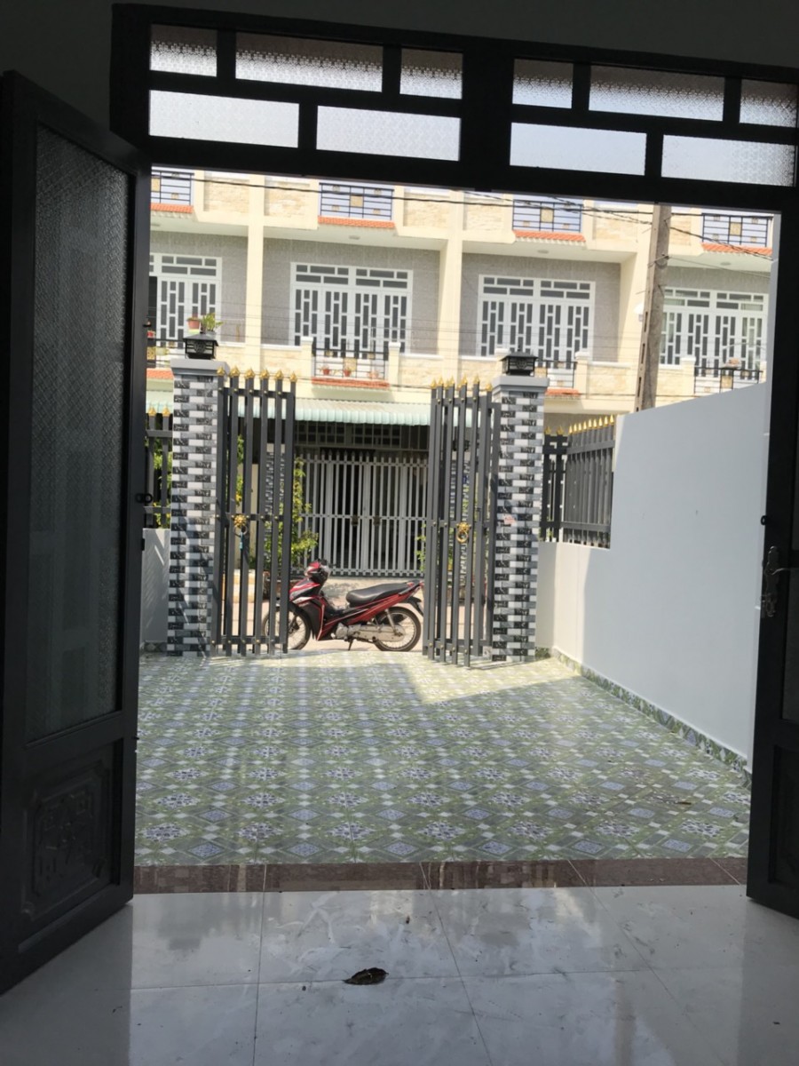 BÁN NHÀ MỘT LẦU - TẶNG KÈM 4 PHÒNG TRỌ