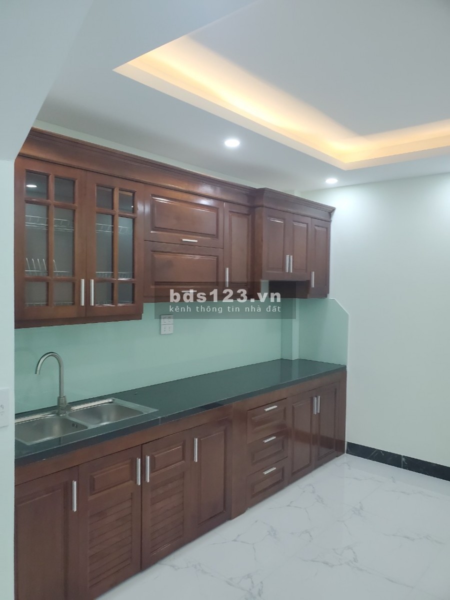 Hoa hậu mặt tiền 4m xây 4 tầng giá 3.5tỷ Ngã tư Tố Hữu Vạn Phúc,Hà Đông, cách ngã tư 150m