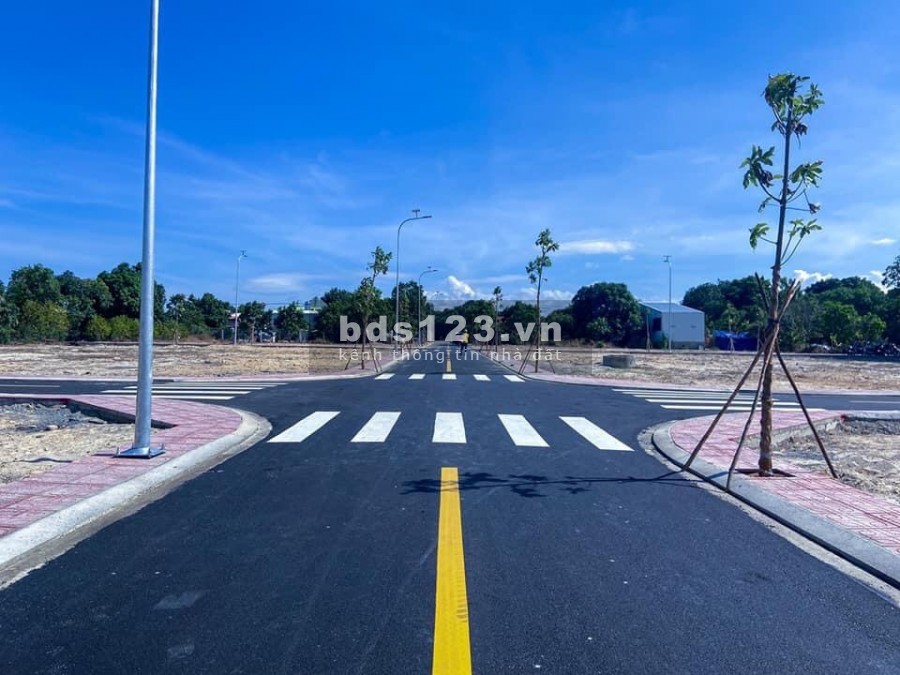 Chỉ 850tr - Đừng Lỡ Mất“Cơ hội Vàng” Sở Hữu đất đường Đinh Tiên Hoàng – Cam Lâm