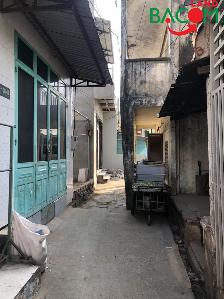 Nhà Bình Đa đối diện phòng công chứng Bình Đa