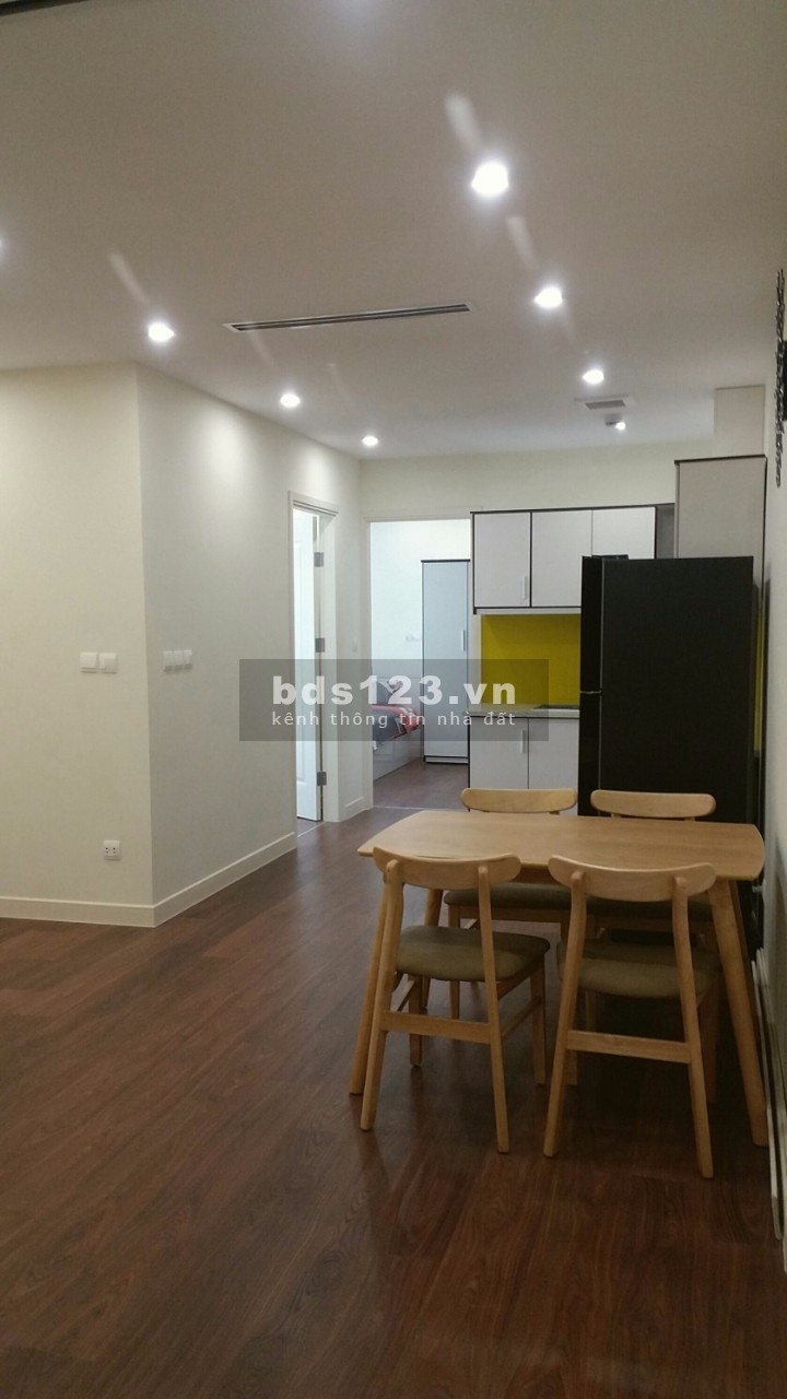 Chính chủ bán nhanh căn 2PN chung cư Imperia Garden, Tòa A, tặng full nội thất xịn.