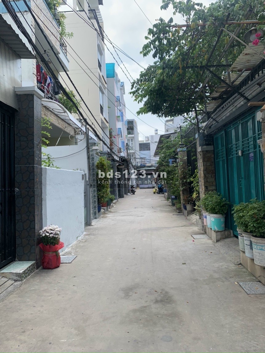 ĐẤT THỔ CƯ DT: 5X16M Hẻm 749 Huỳnh Tấn Phát, p. Phú Thuận Quận7