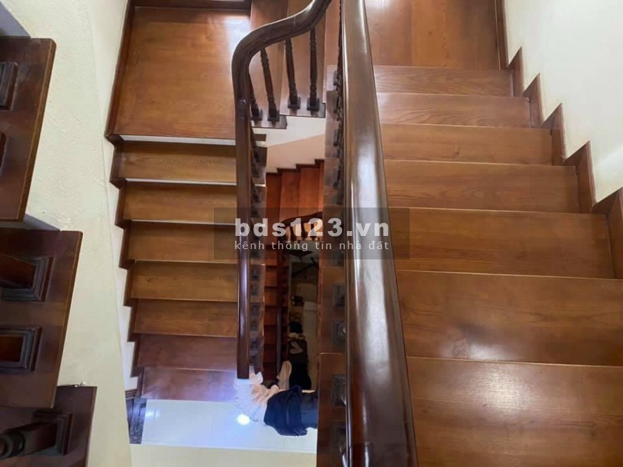 BÁN NHÀ METRO HÀ ĐÔNG, OTO TRÁNH, 55m2 5 TẦNG, 5TỶ6