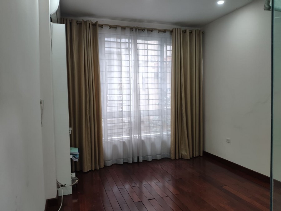 Siêu Hiếm Nhà Đẹp Xã Đàn Cách Phố 30m Ngõ Rộng, 40M, 4 Tầng, Mt 3.7, Giá 3.4 Tỷ