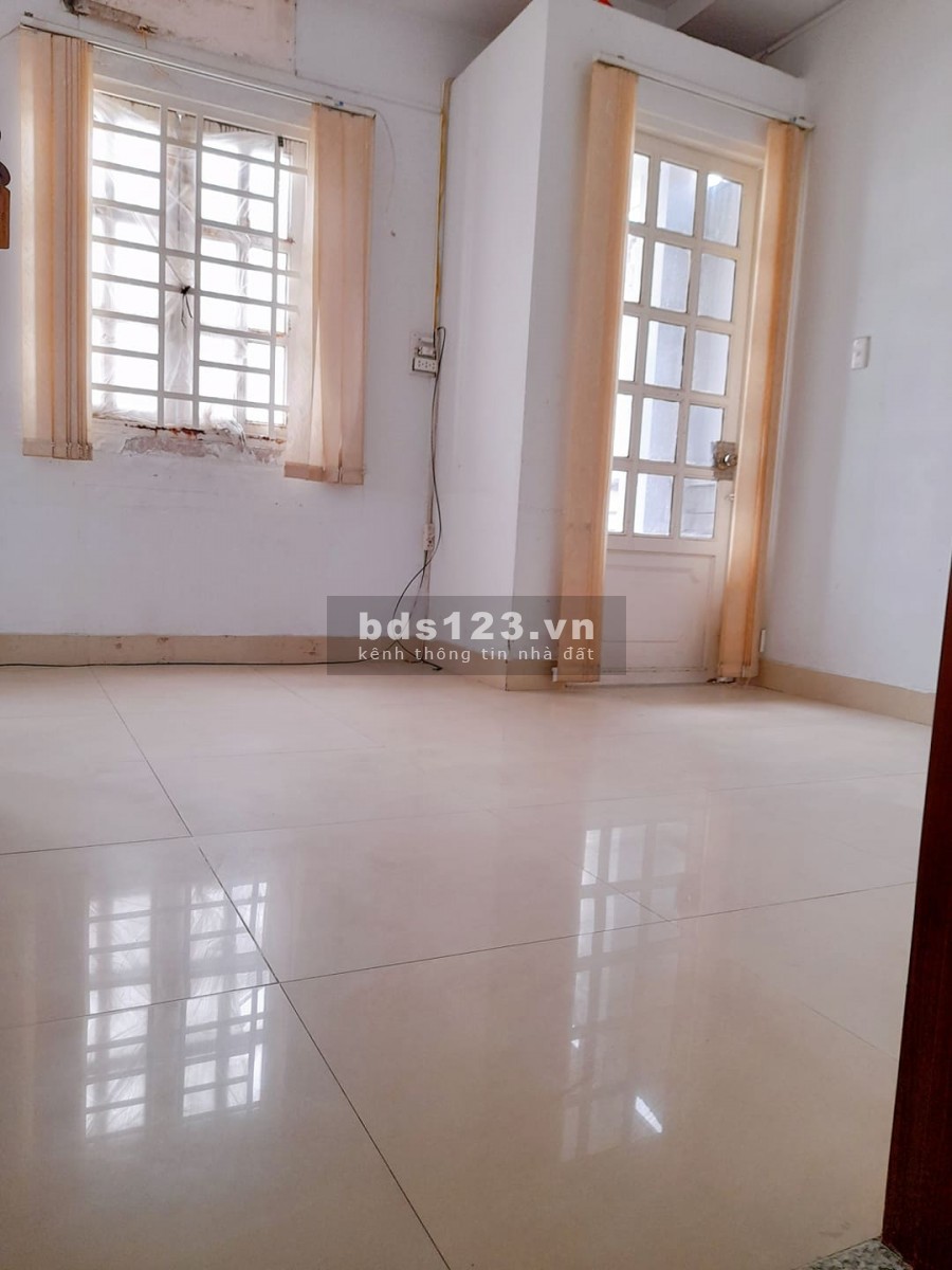Bán nhà chính chủ, 50m2, 4 tầng, chỉ 4 tỷ 2, Nguyễn Thái Sơn, P.7, Quận Gò Vấp.