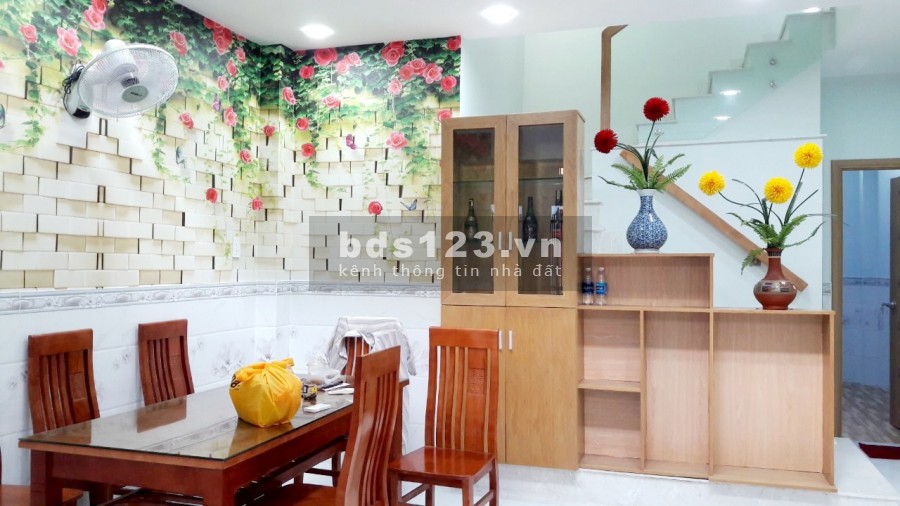 Nhà bán Quang Trung, Quận Gò Vấp 5 x 12.7m, 5 tầng HXH đậu giá 5.6 tỷ (TL)