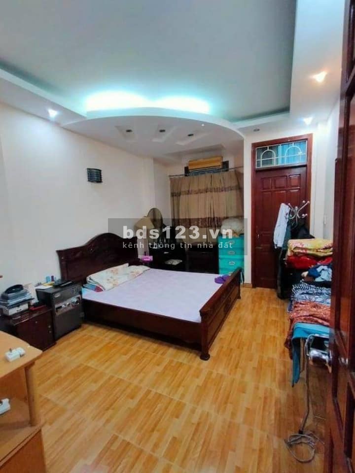 Bán nhà Kim Ngưu – Hai Bà Trưng, 44m2x4TxMT3,8m, 30m ra đường ô tô tránh nhau, giá 3,4 tỷ.