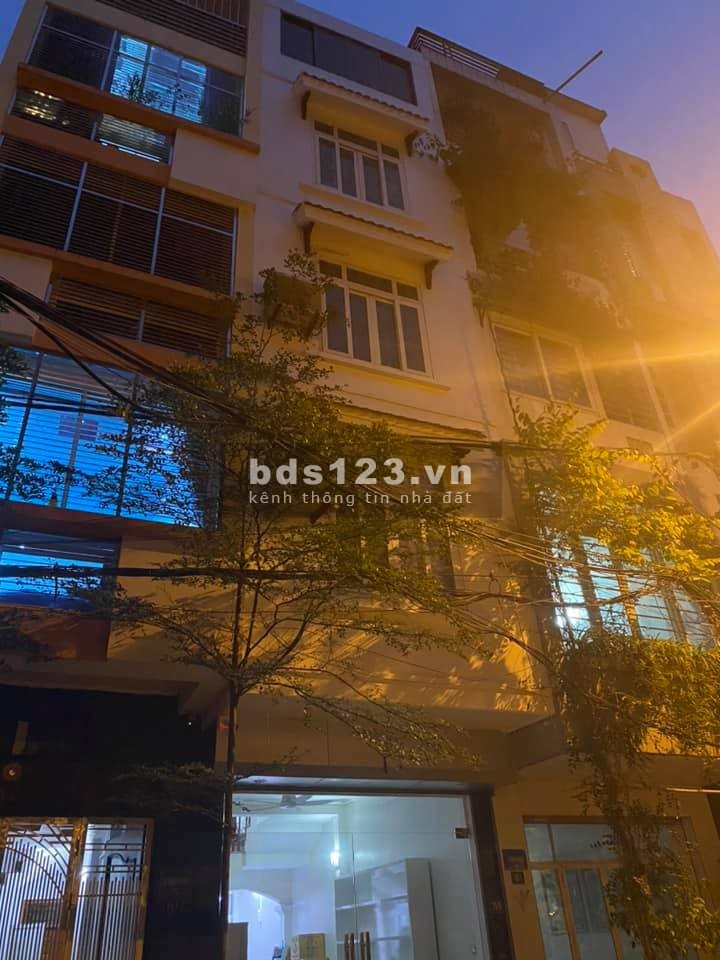 BÁN NHÀ ĐẸP QUẬN HÀ ĐÔNG Ô TÔ TRÁNH ĐỖ CỬA VÀO NHÀ MẶT PHỐ VỈA HÈ KINH DOANH 5.4 TỶ