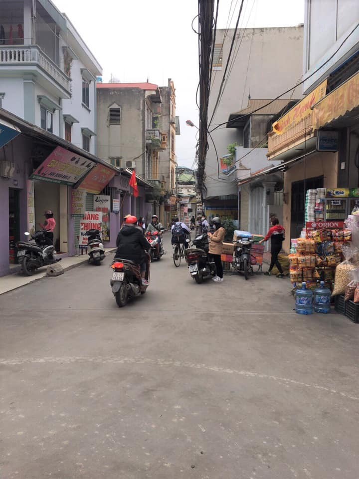 Bán gấp nhà Phan Đình Giót lô góc, thiết kế hiện đại, mới, gara oto, kinh doanh quá tuyệt và các thể loại 60m2
