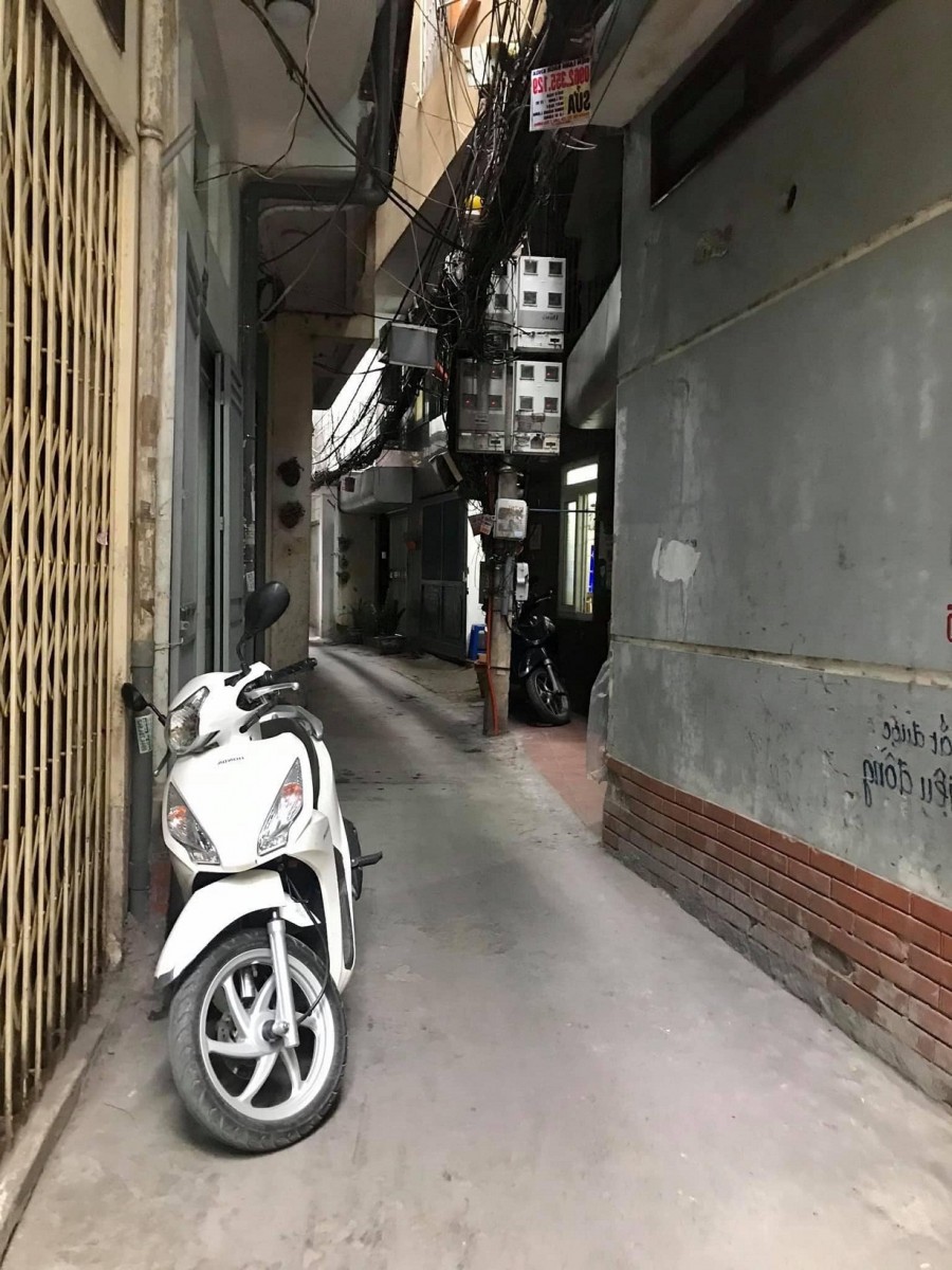 Bán Nhà Phố Hào Nam Đống Đa, 35m. 4 tầng. Mặt tiền 3.5m, giá 3 tỷ