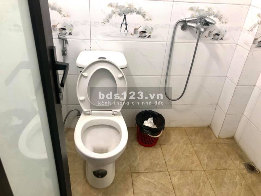 Bán Nhà Thổ Quan 35m 4 Tầng Ba Gác Đỗ Cửa Ngõ Thông Gần Phố LH 0392028893
