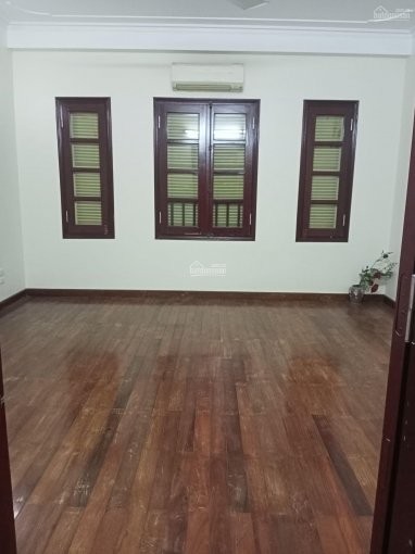 Cho thuê mặt bằng kinh doanh khúc đẹp nhất phố Thái Hà,Thái Thịnh, Hoàng Cầu