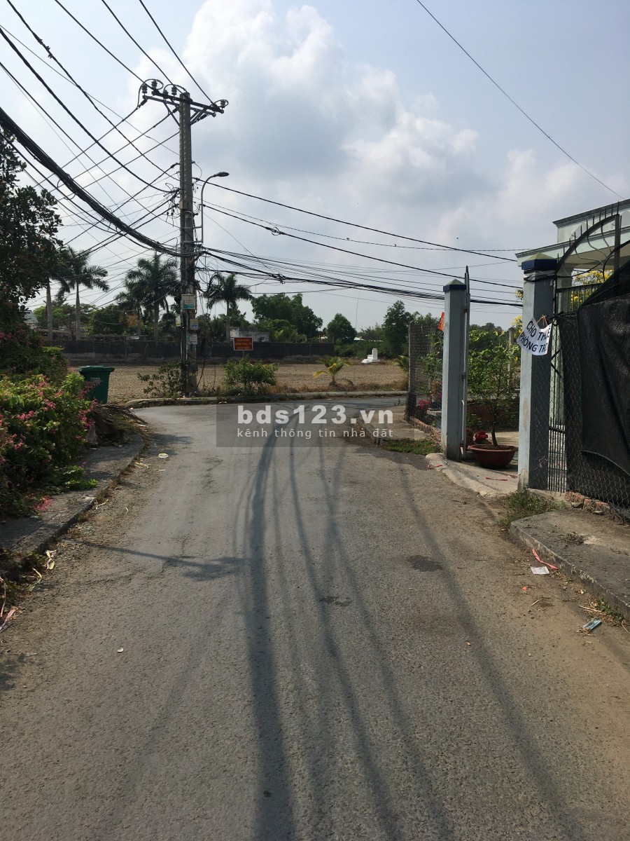 Bán lô đất 965m2 đường Tân Nhiễu xã An Phú Tây huyện Bình Chánh