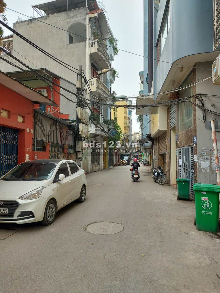 Nhà Mặt Ngõ Kinh Doanh dt 80m2 Chỉ Hơn 5 Tỷ Sổ Đỏ Vuông Vắn Chủ Cần Tiền Bán Gấp Mễ Trì Thượng lh 0988842970
