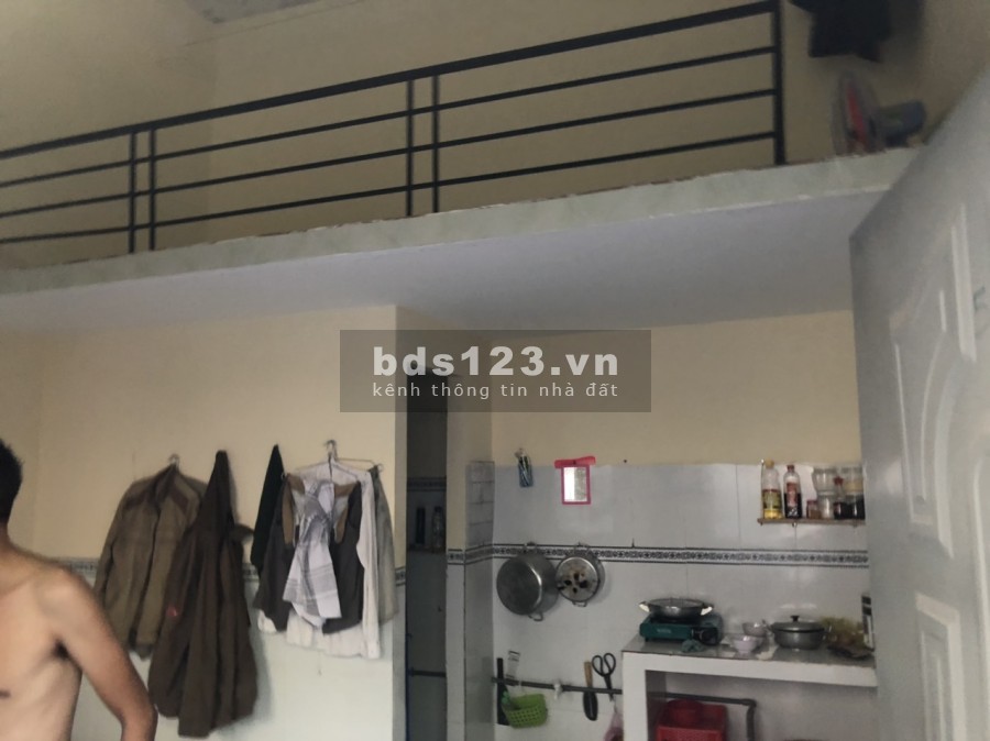 Về Quê bán gấp nhà cấp 4 300m2(10x30) có 10 phòng trọ + 2 nhà cấp 4. thu nhập ổn định