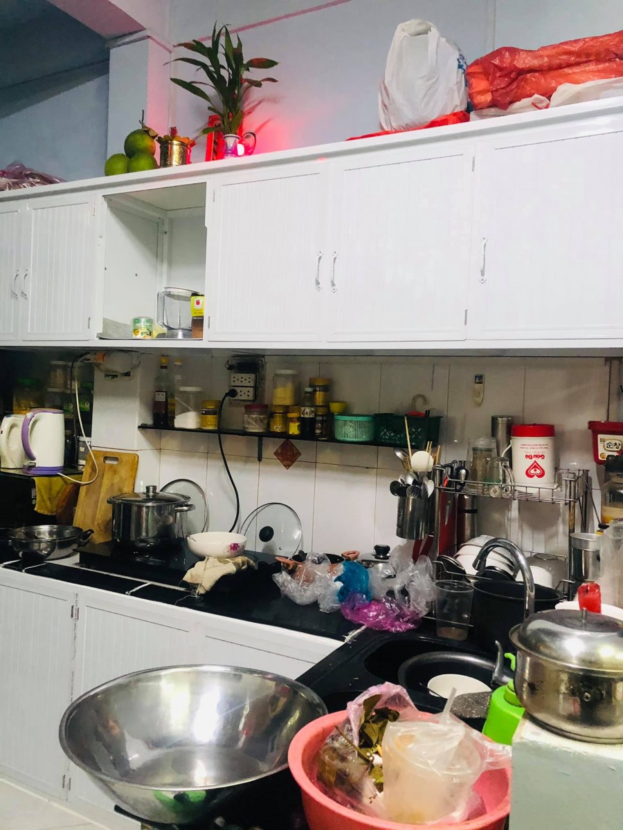 Nhà đẹp - Đường Nguyễn Văn Linh, P. Bình Thuận, Quận 7 dt 40m2 nở hậu giá 2,85 tỷ
