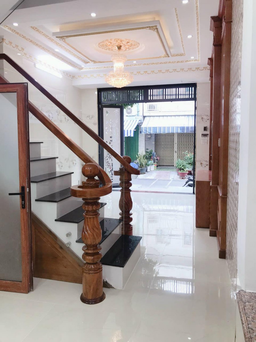 Gia đình tôi cần bán gấp nhà ở Bình Thành, Bình Hưng HòaB, Bình Tân, sổ hồng riêng, chính chủ