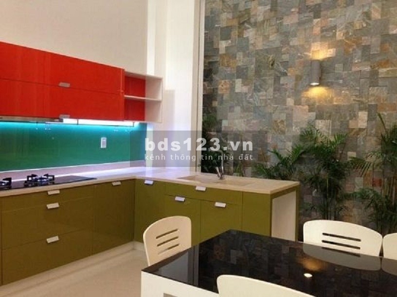 Xuất ngoại bán gấp nhà Cư xá phú lâm D (3.9x17)đúc 4.5 tấm NTCC