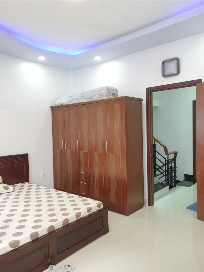 Nhà (dt đất 58.3m) hẻm 4m gần MT đường Phạm Hùng P4 Q8