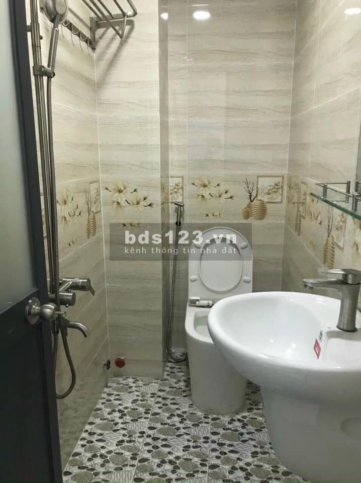 Hoa hậu Tân Bình 42m2 4 tầng đường Phạm Văn Hai Chỉ 5 tỷ 3