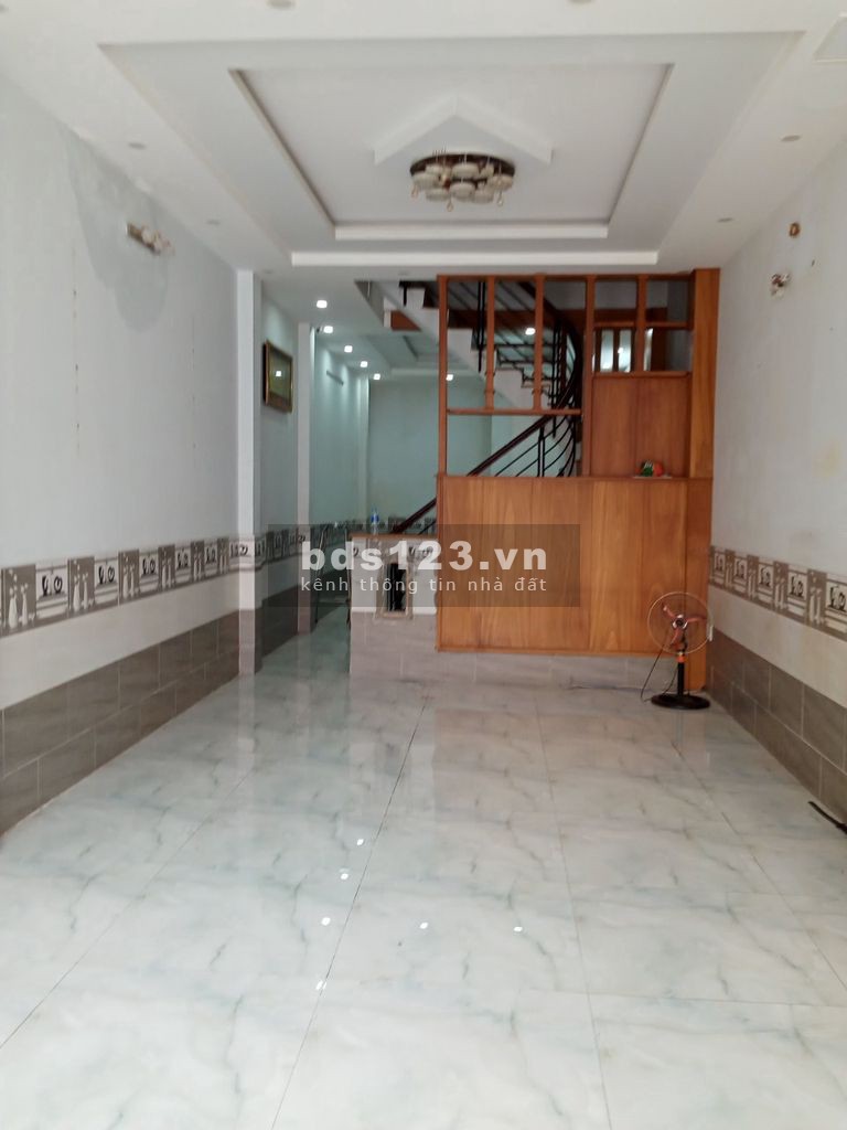 Cho thuê nhà NC HXH Thoại Ngọc Hầu Q.Tân Phú 4x16m giá 13 tr/tháng 5PN