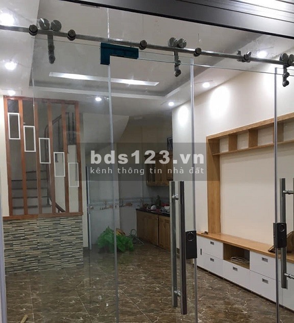 Hót hót khó tìm bán nhà quận Thanh Xuân, 5 tầng, tăng giá, giá chỉ 3 tỷ