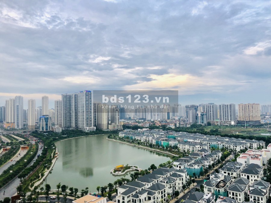 Cho thuê căn studio tầng 10 toà G3 Vinhomes Greenbay Mễ Trì