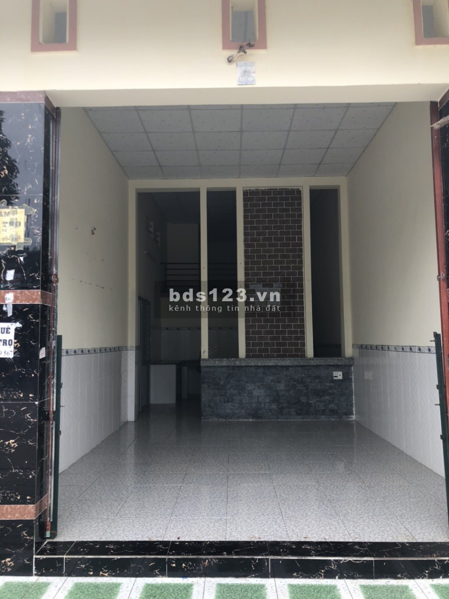 Về Quê bán gấp nhà cấp 4 300m2(10x30) có 10 phòng trọ + 2 nhà cấp 4. thu nhập ổn định
