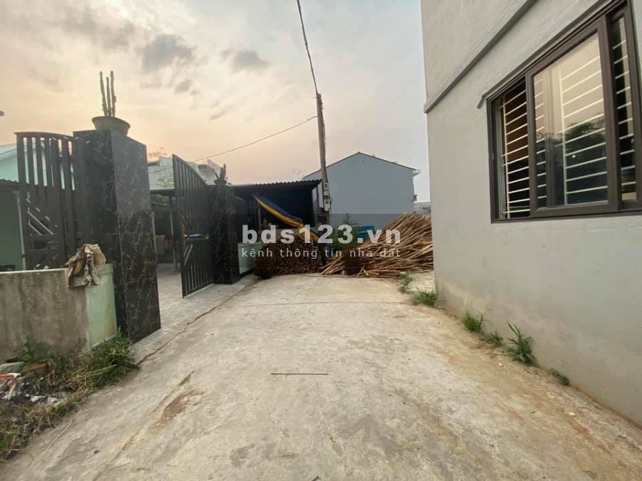 Bán đất Khu Xen Ghép An Cựu,diện tích 132,6m2,ngay tttp ,giá tố!