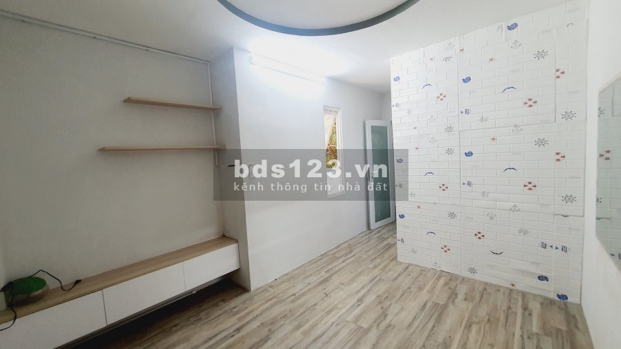 4.7 Tỷ Có Ngay Nhà HXH Đường Lê Văn Sỹ Q.3 35m2, Khu Vực An Ninh