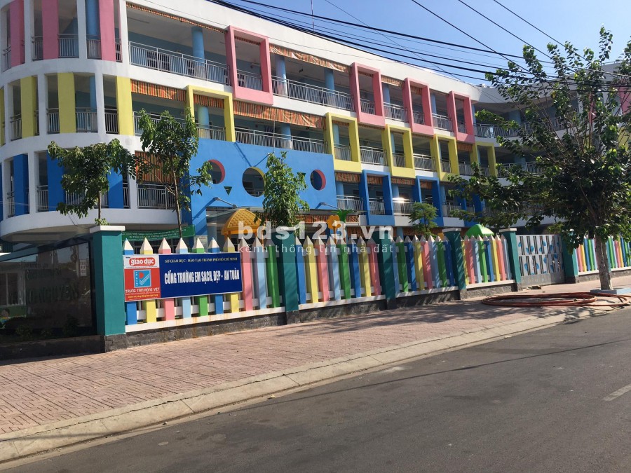 Bán nhà hẻm xe hơi, 2 mặt tiền đường Gò Dầu, Quận Tân Phú, giá 5 tỷ 2