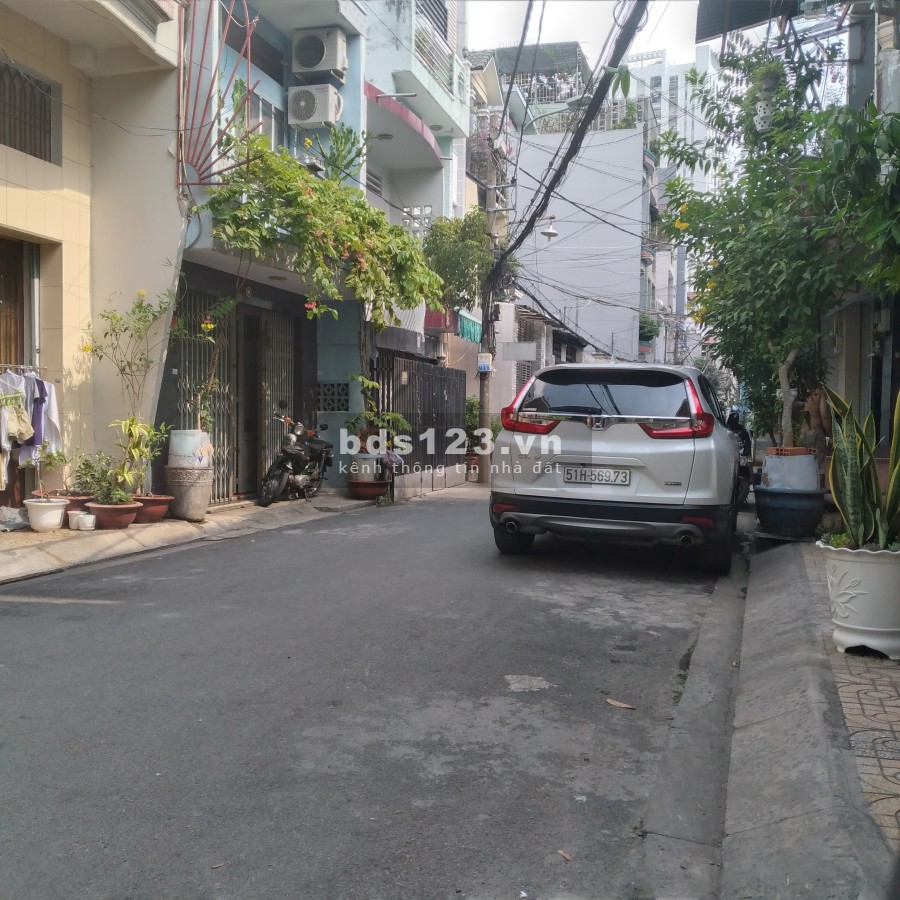 Nhà hẻm xe hơi Tân Phú có vỉa hè rộng, 4x11m chỉ 4 tỷ 2 tiện kinh doanh online
