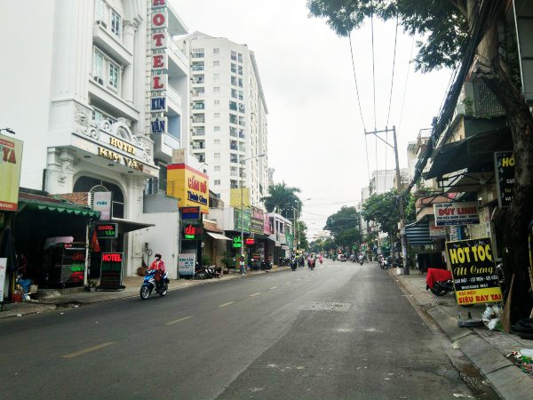 Bán nhà mặt tiền đường Vườn Lài, quận Tân Phú, DT: 4x17 nhà cấp 4 giá 11,5 tỷ