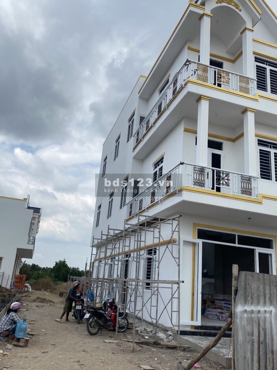 Cơ hội đầu tư tốt nhất 2021, chỉ 500 triệu/95m2, mặt tiền đường 833B