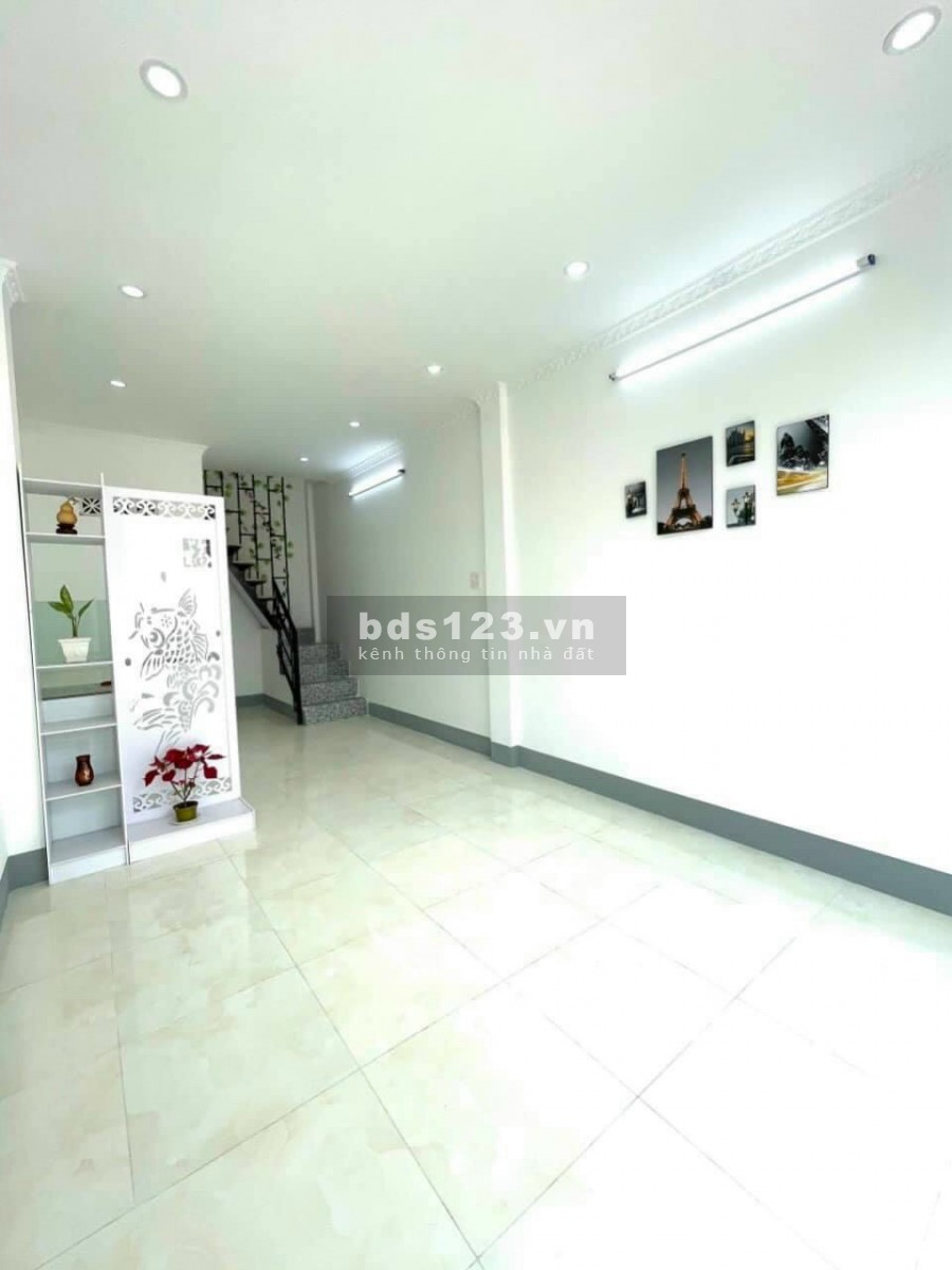 Bán nhà Đồng Nai, hẻm xe hơi 4m cực hiếm, Quận 10 chỉ 4 tỷ