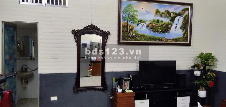 BÁN NHÀ RIÊNG TẠI NGÕ CHỢ KHÂM THIÊN, QUẬN ĐỐNG ĐA. DT 60M, GIÁ 3.6 TỶ.