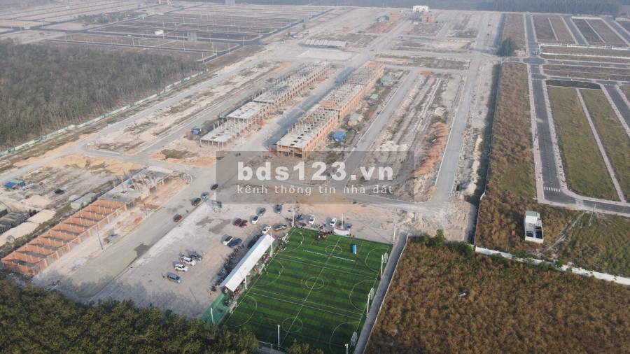 Cần bán gấp đất nền F0 tại trung tâm hành chính Bàu Bàng