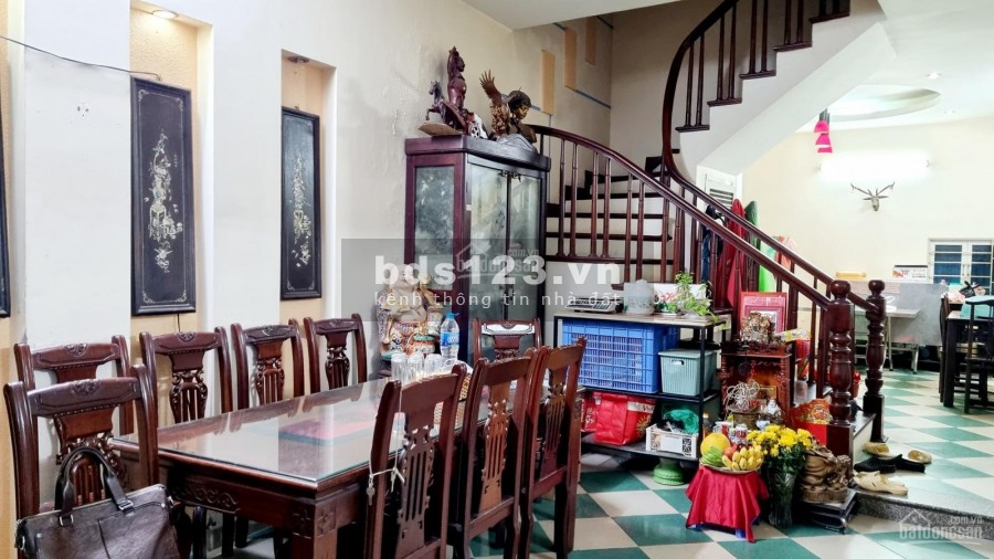 BÁN NHÀ PHÂN LÔ VIP TÔN THẤT TÙNG, KHU NHÀ CÁN BỘ, AN NINH TỪ NGOÀI VÀO TRONG